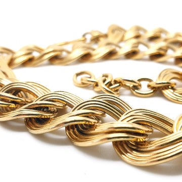 Monet goldtone double link chain necklace - Bliinkt
