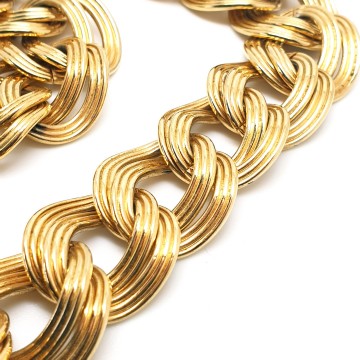 Monet goldtone double link chain necklace - Bliinkt