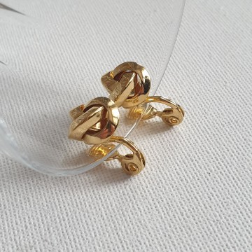 Monet goudkleurige knoop clips   bliinkt