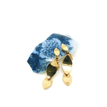 Monet goldtone dangle clips - Bliinkt