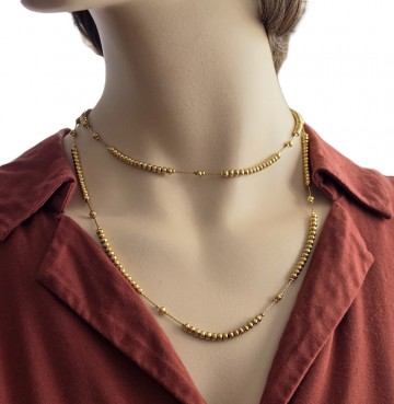 Monet - long goldtone necklace with tiny beads - Bliinkt