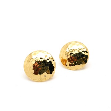 Monet round hammered goldtone earrings - Bliinkt