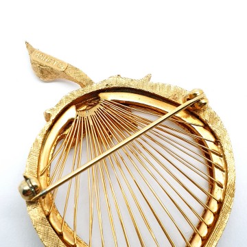 Monet - Spinnerets - wired 60's fruit brooch - Bliinkt