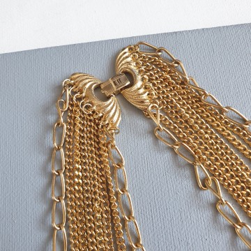 Multistrand goldtone 50s/60s necklace