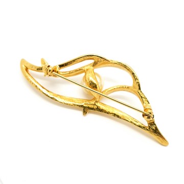 Napier faux pearl goldtone brooch