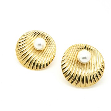 Napier goldtone shell earrings with faux pearl