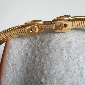 Napier short goldtone necklace with red enamelled centerpiece