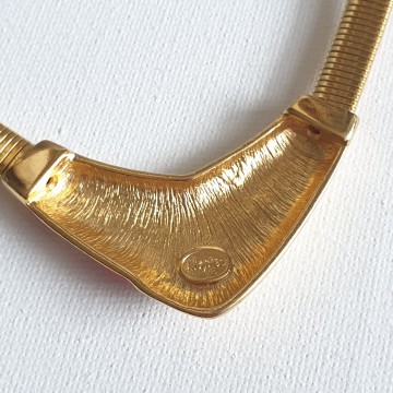 Napier short goldtone necklace with red enamelled centerpiece