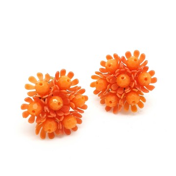 Orange plastic mid century flower earrings - Bliinkt