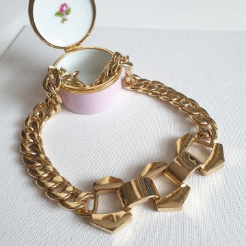 PeepToe Australië, short goldtone link necklace