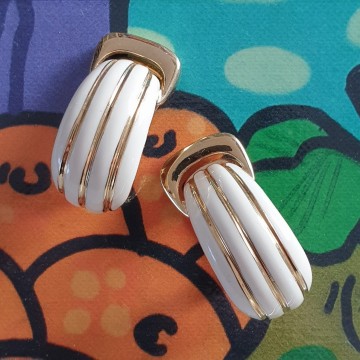 Pierre Lang - Luxurious goldtone white enamelled earrings - Bliinkt