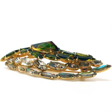 Layered domed brooch with green and clear navette faceted glass stones - Bliinkt