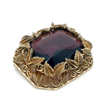 Leaf brooch with large faceted purple glass stone - Bliinkt