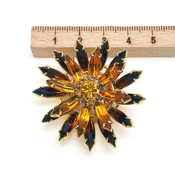 Sunflower brooch with amber and brown navette rhinestones - Bliinkt
