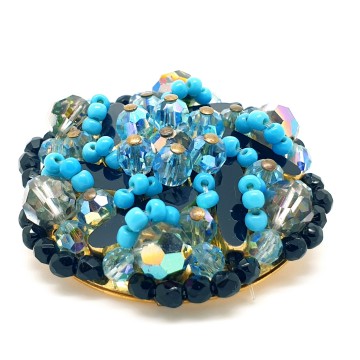 Round blue and black beaded brooch - Bliinkt