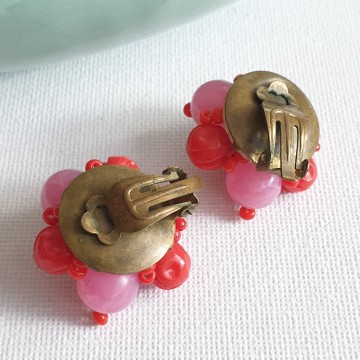 Red & pink plastic clip earrings