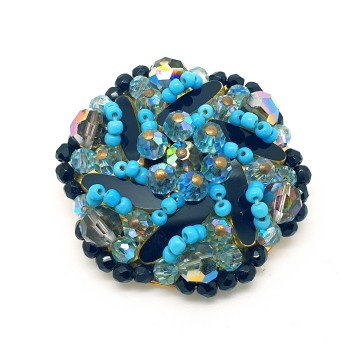 Round blue and black beaded brooch - Bliinkt