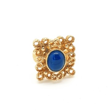 Sarah Coventry - 'Victoria blue', 1975 - goldtone ring with lapis blue cabochon - Bliinkt
