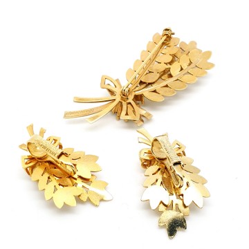 Sarah Coventry 1960 'Harvest Time' goudkleurige broche en oorbellen