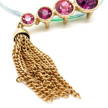 Sarah Coventry 'Saucy' 1965 goldtone brooch earring set with pink rhinestones - Bliinkt