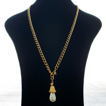 Sarah Coventry 'Fashion Parade' 1964