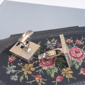 Sarah Coventry 'Heraldic' 1964 cufflinks - Bliinkt