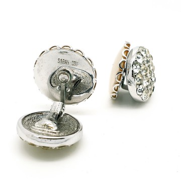 Sarah Coventry Pearl Wardrobe reversable clips with clear strass and mother of pearl