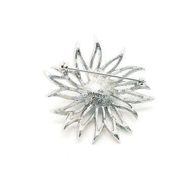 Sarah Coventry - silvertone brooch with blue moonglow stone