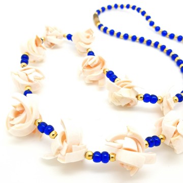 Light salmon coloured necklace and bracelet with tiny royal blue beads - Bliinkt