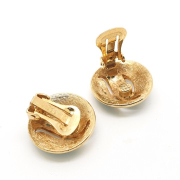 Soleil - round goldtone earrings with smokey blue marbled enamel - Bliinkt