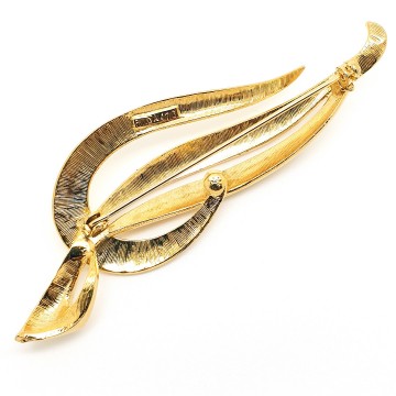 Sphinx - classic, elegant goldtone brooch - Bliinkt