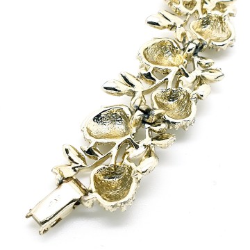 Star goldtone acorn bracelet
