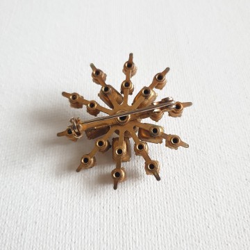 50s Star brooch with purple and clear rhinestones - Bliinkt