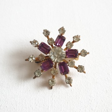 50s Star brooch with purple and clear rhinestones - Bliinkt