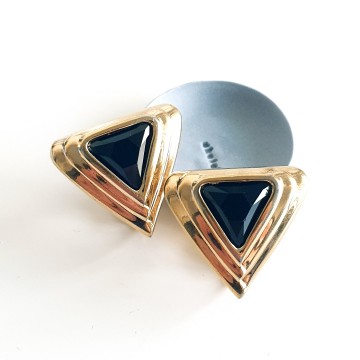 Swarovski - Goldtone triangle earrings with black faceted glass stone - Bliinkt