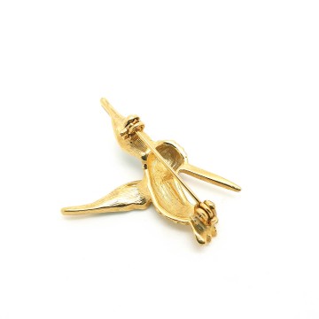 Tiny goldtone hummingbird brooch with green and blue enamelled wings - Bliinkt