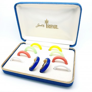 Trifari interchangeable oorbellen vier kleuren in doos