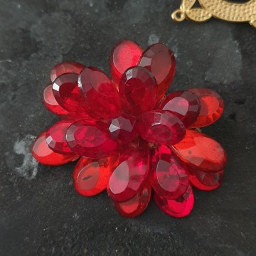 Czechoslovakia garnet red Bohemian glass brooch