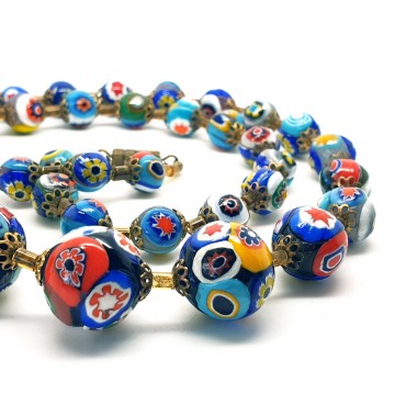 Murano necklace with Millefiori glass beads - Bliinkt