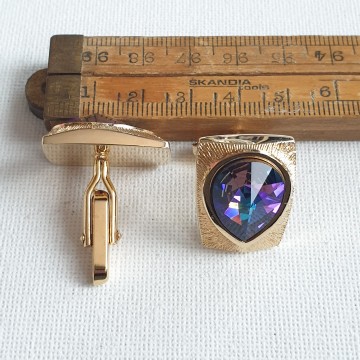 W. Germany - cufflinks with purple teardrop shaped faceted rhinestone - Bliinkt