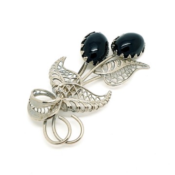 West Germany zilverkleurige filigrain broche met zwarte cabochons