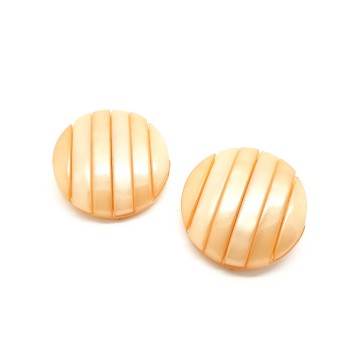 West Germany - zalmkleurige plastic oorbellen - Bliinkt