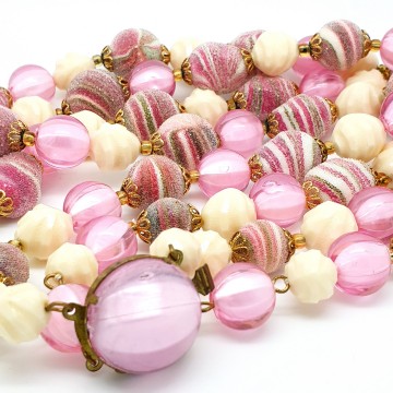 Western Germany pink and cream necklace and earring set