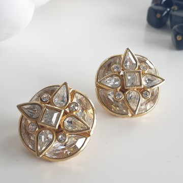 Yves Saint Laurent - goldtone crystal clip earrings 80s - Bliinkt