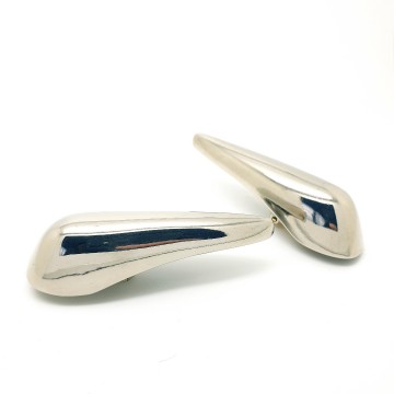 Yves Saint Laurent - Large silvertone elongated earrings - Bliinkt