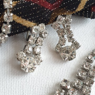 Silvertone 40s/50s necklace and earring set with clear rhinestones